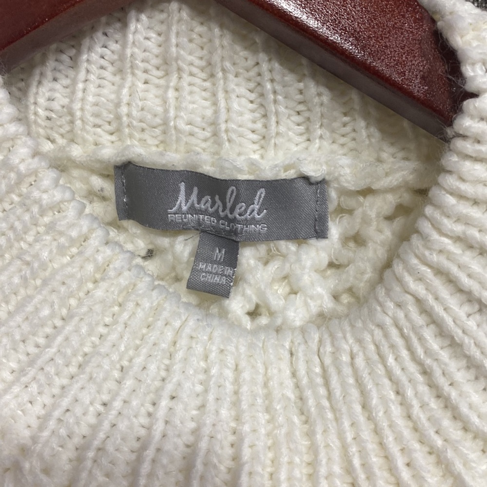 Sweater - Picture 3 of 6